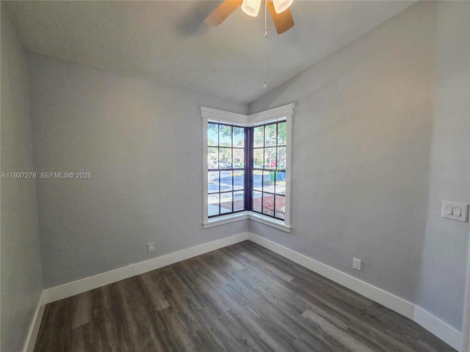 SPRINGTREE - Residential Lease