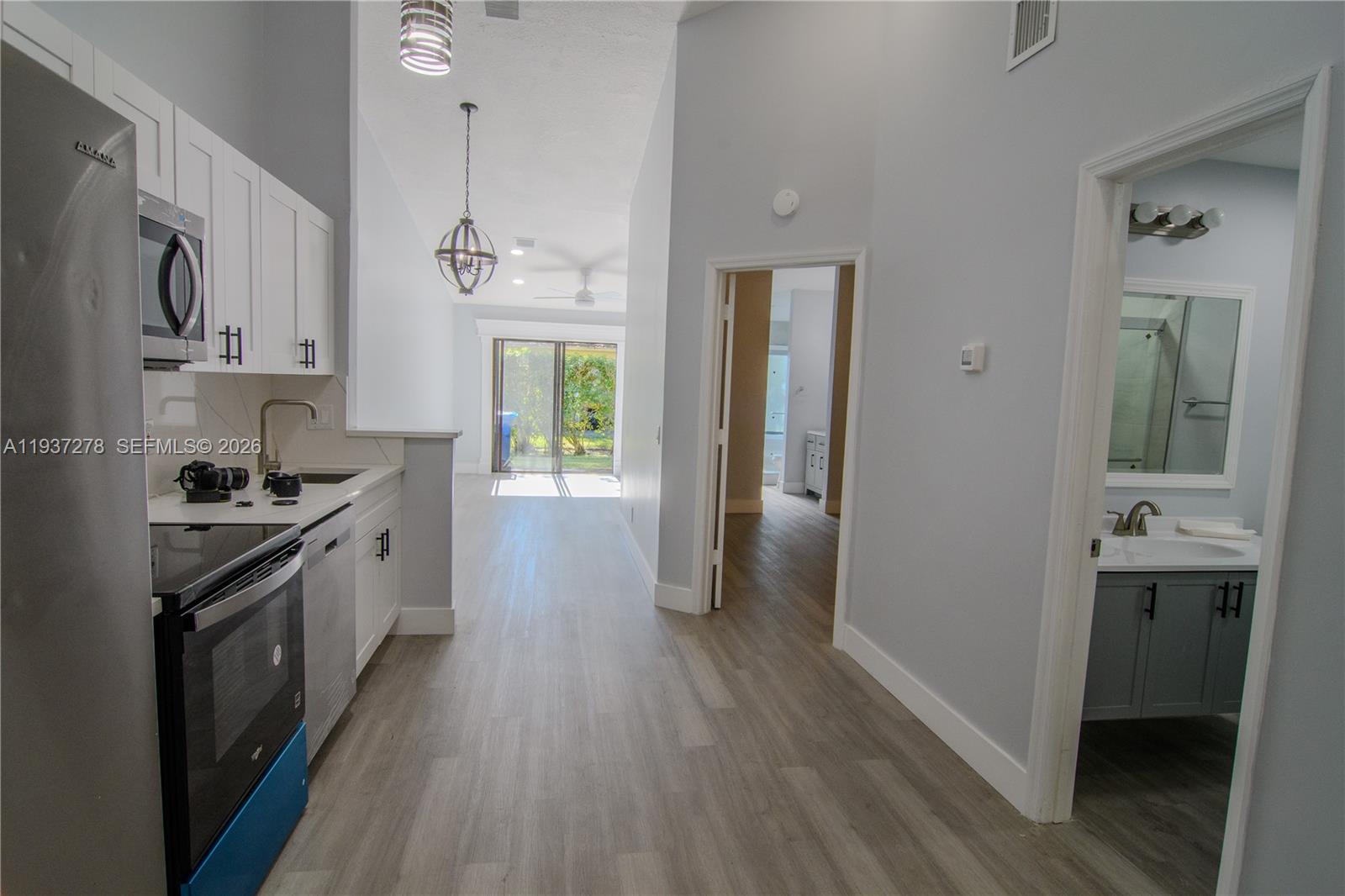 SPRINGTREE - Residential Lease