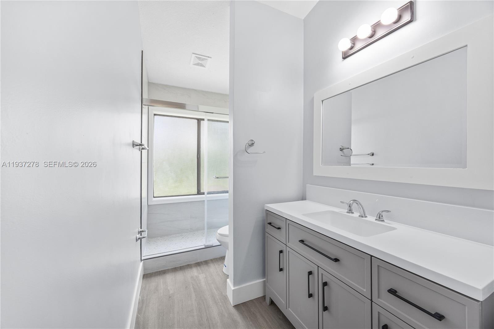 SPRINGTREE - Residential Lease