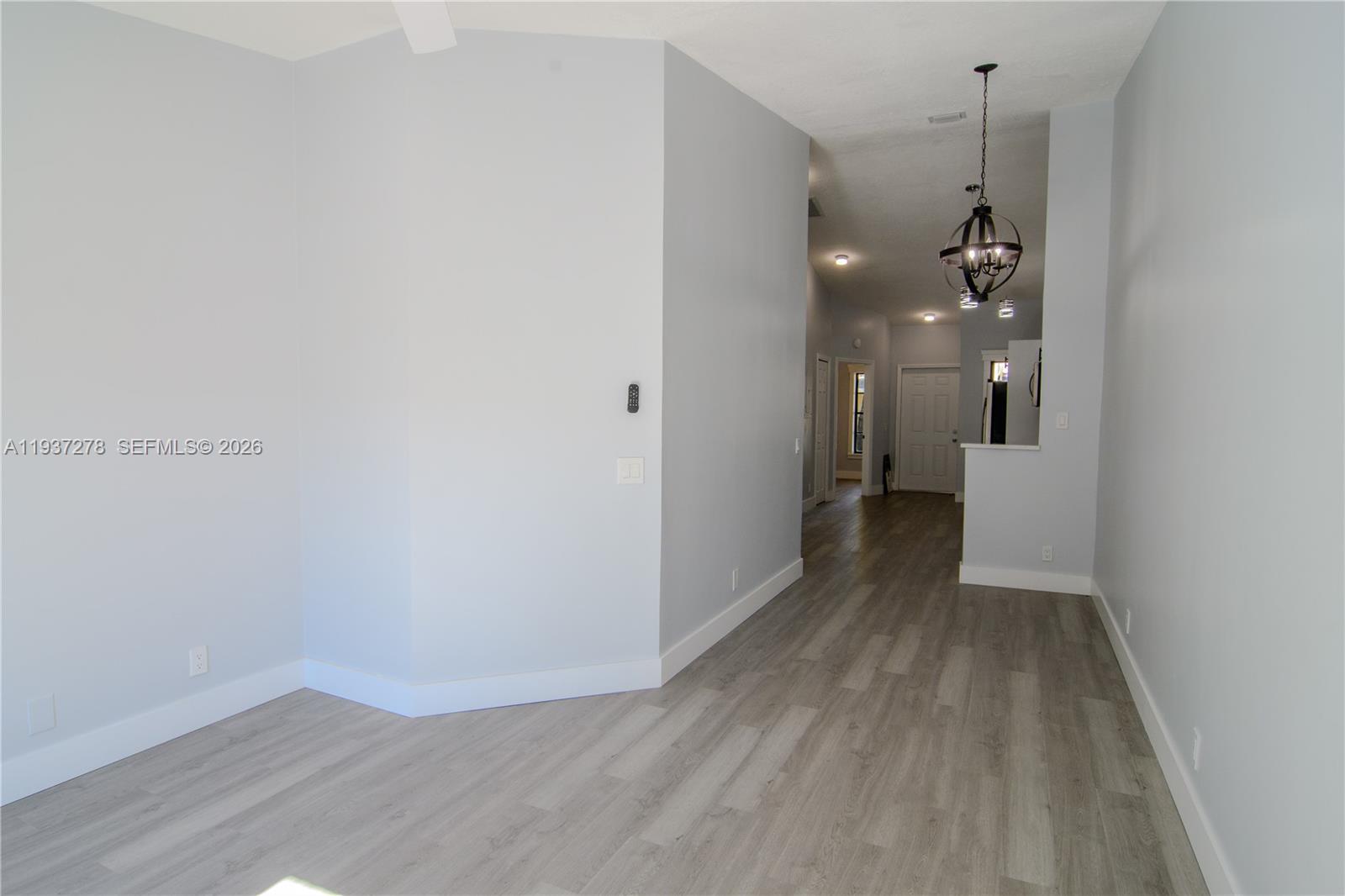 SPRINGTREE - Residential Lease