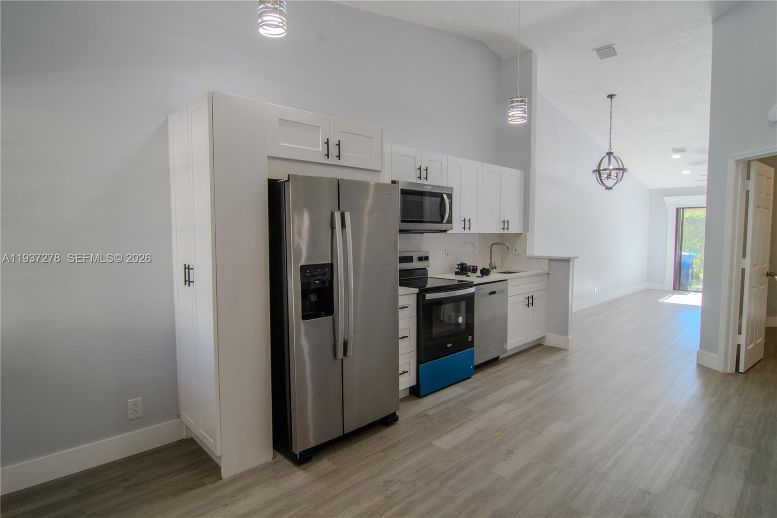 SPRINGTREE - Residential Lease