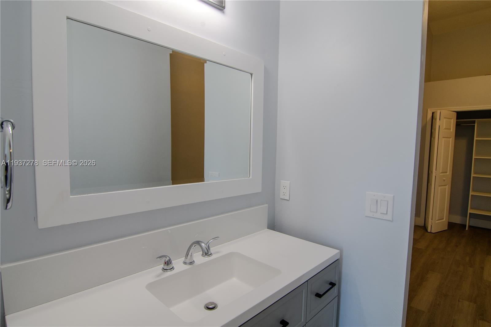 SPRINGTREE - Residential Lease