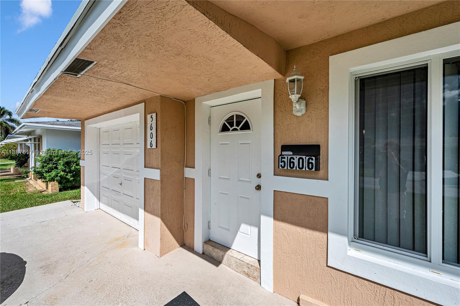 MAINLANDS OF TAMARAC LAKE - Residential