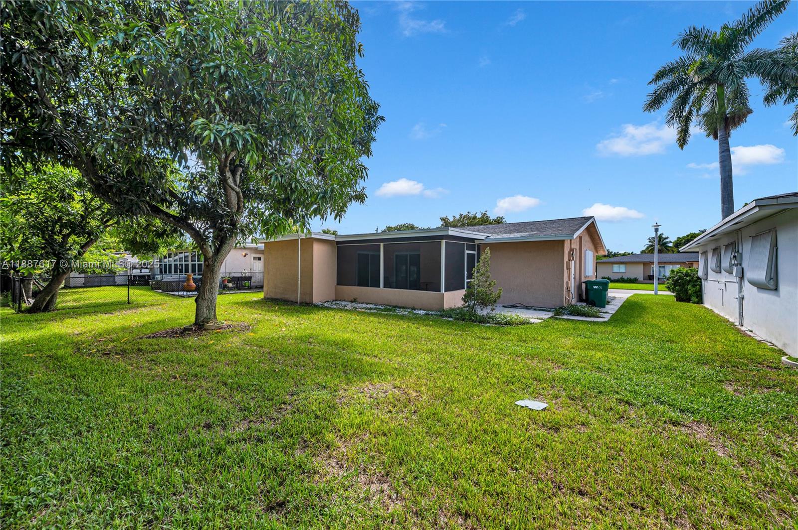 MAINLANDS OF TAMARAC LAKE - Residential