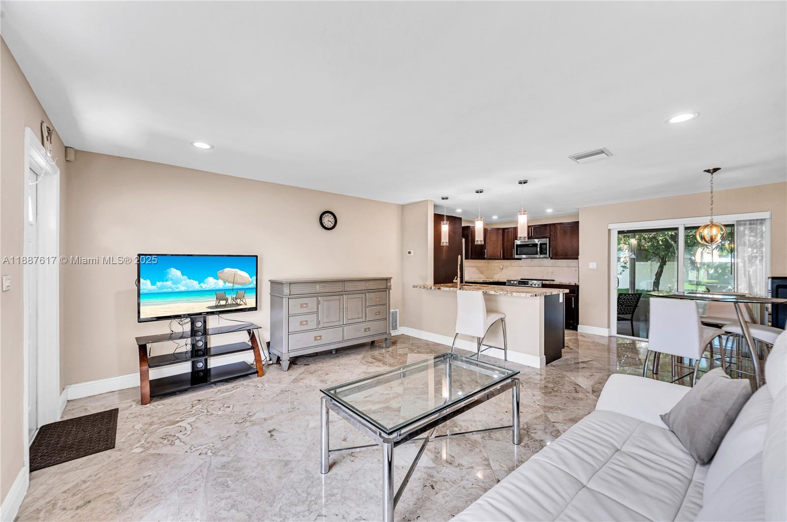 MAINLANDS OF TAMARAC LAKE - Residential