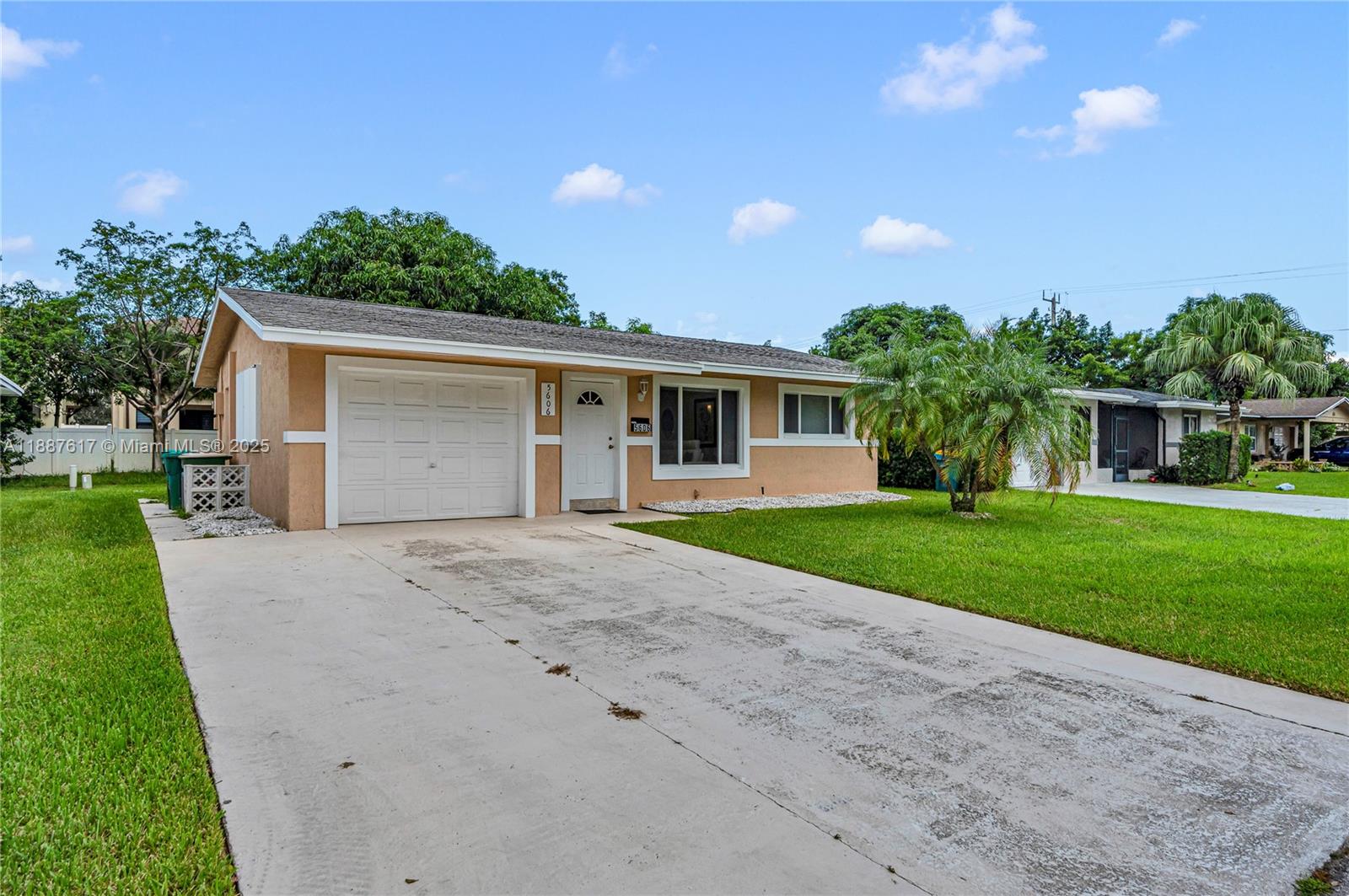 MAINLANDS OF TAMARAC LAKE - Residential