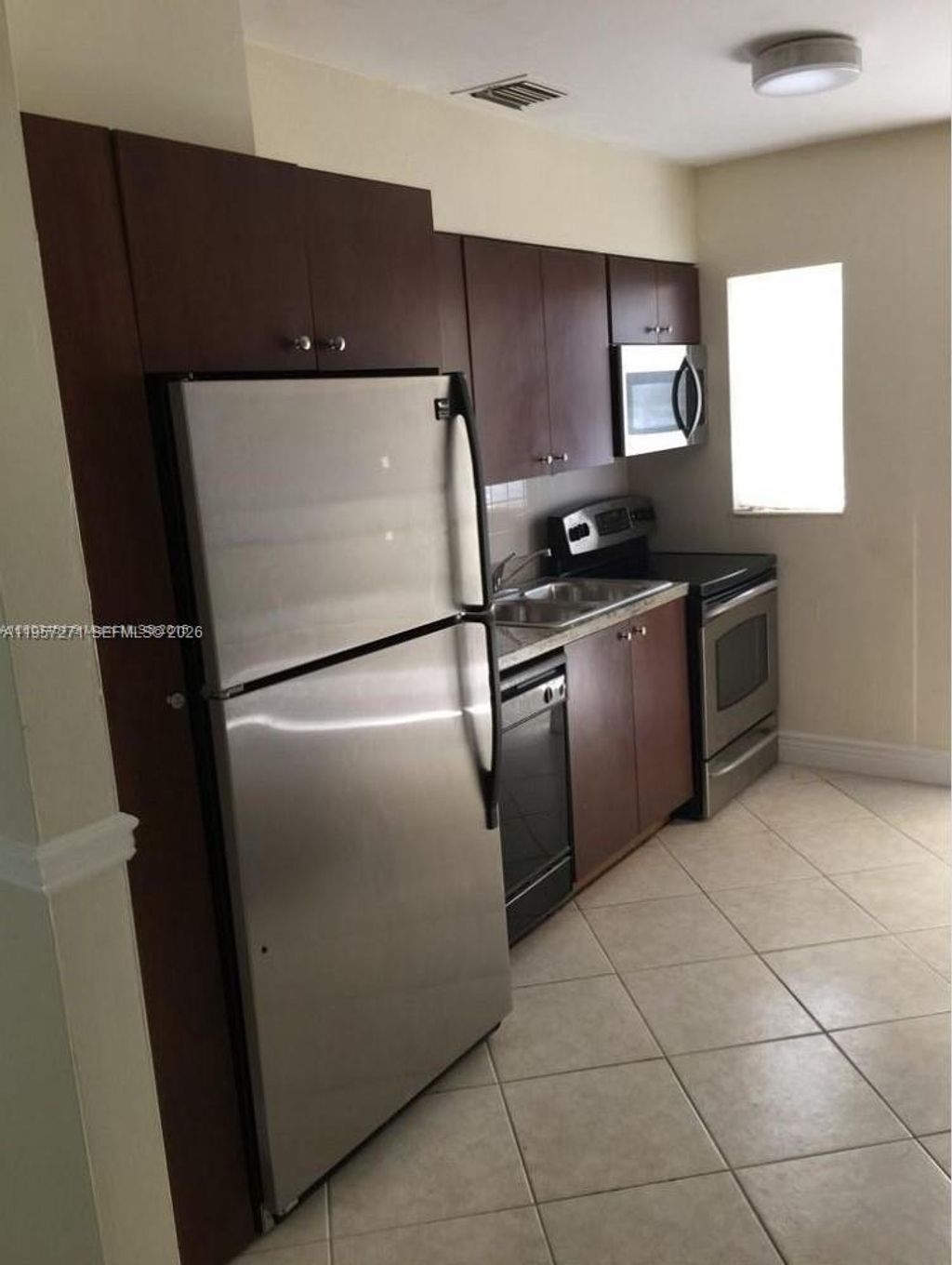 Photo of Oakland Park, FL 33334 (MLS # A11957271)