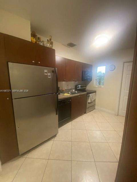 NORTH ANDREWS TERRACE - Residential Lease