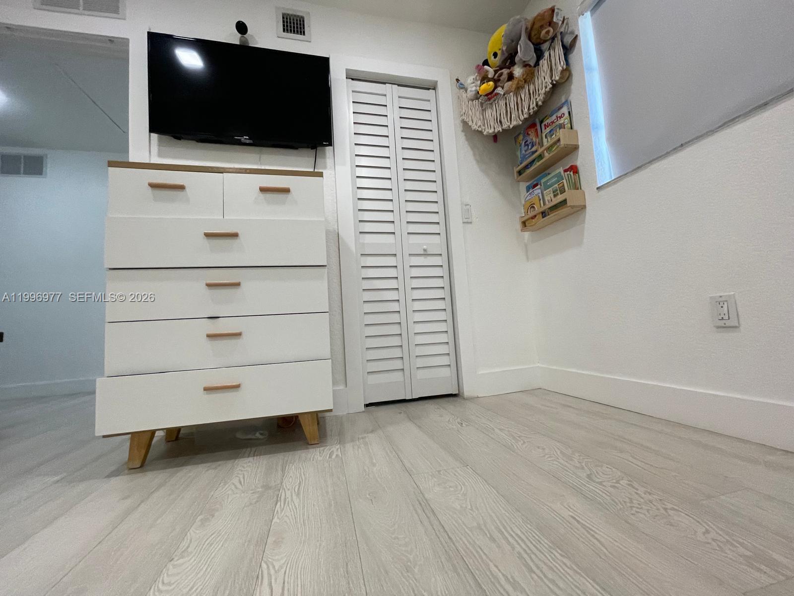 THE VILLAS OF ST AGNES CO - Residential Lease