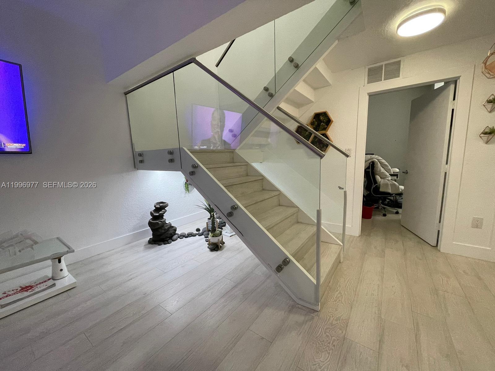 THE VILLAS OF ST AGNES CO - Residential Lease