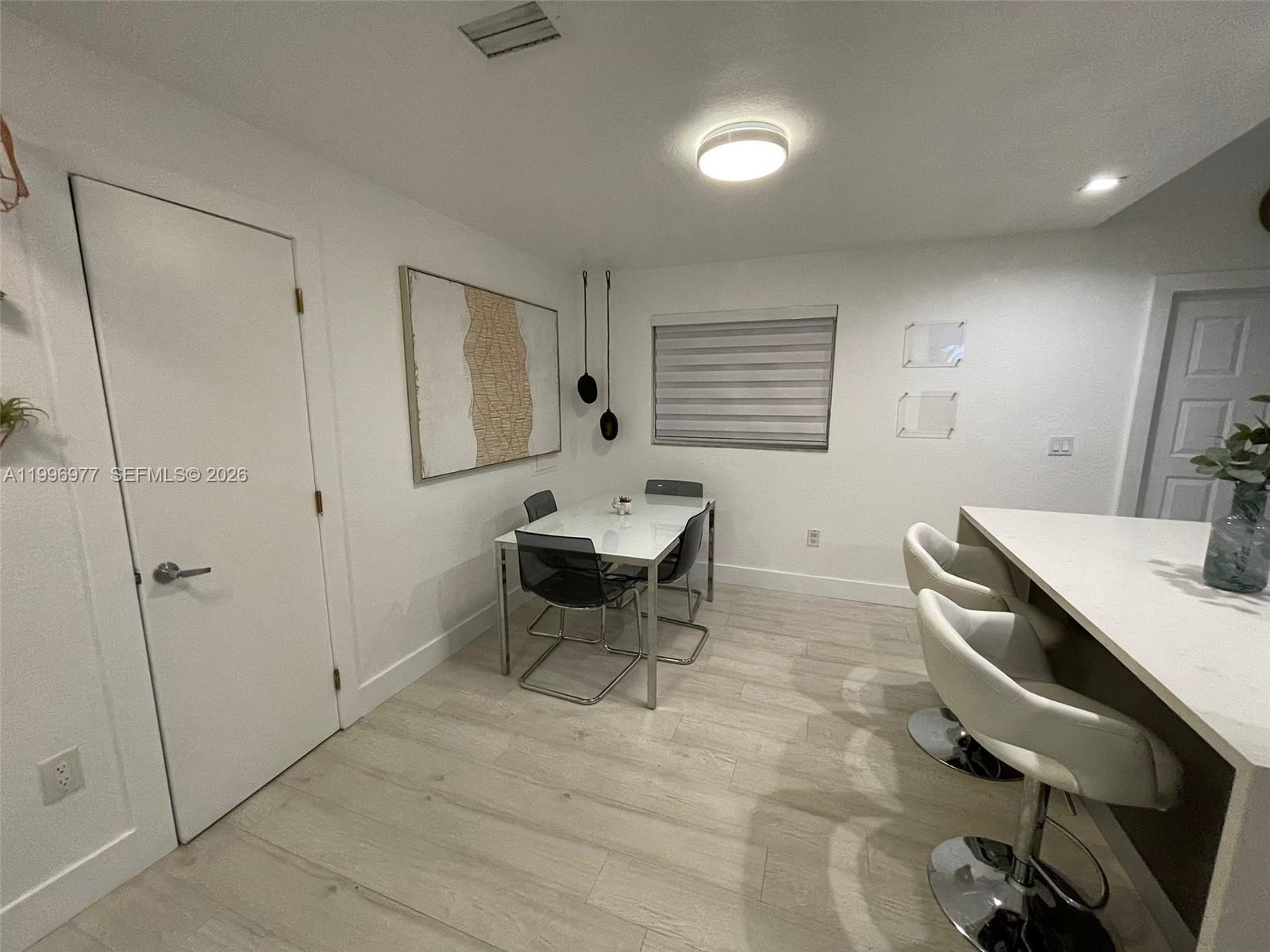 THE VILLAS OF ST AGNES CO - Residential Lease