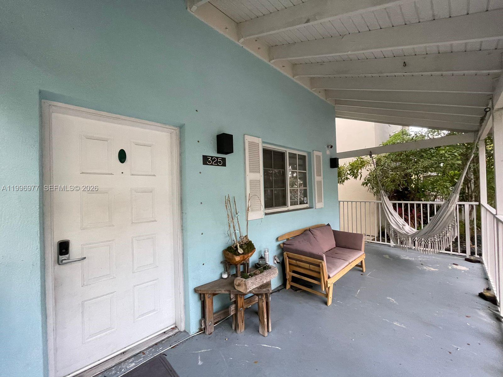 THE VILLAS OF ST AGNES CO - Residential Lease