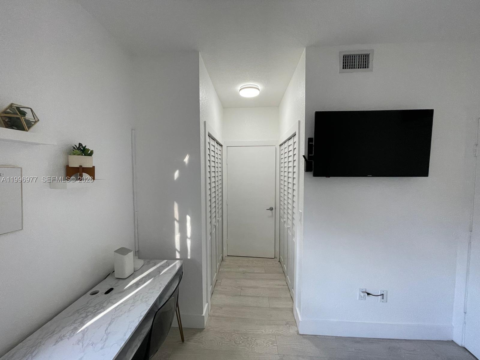 THE VILLAS OF ST AGNES CO - Residential Lease