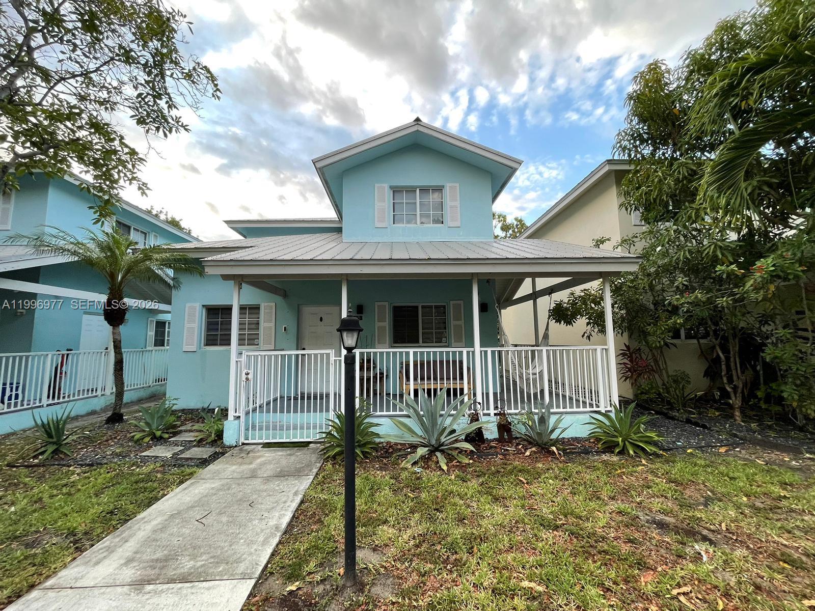 THE VILLAS OF ST AGNES CO - Residential Lease