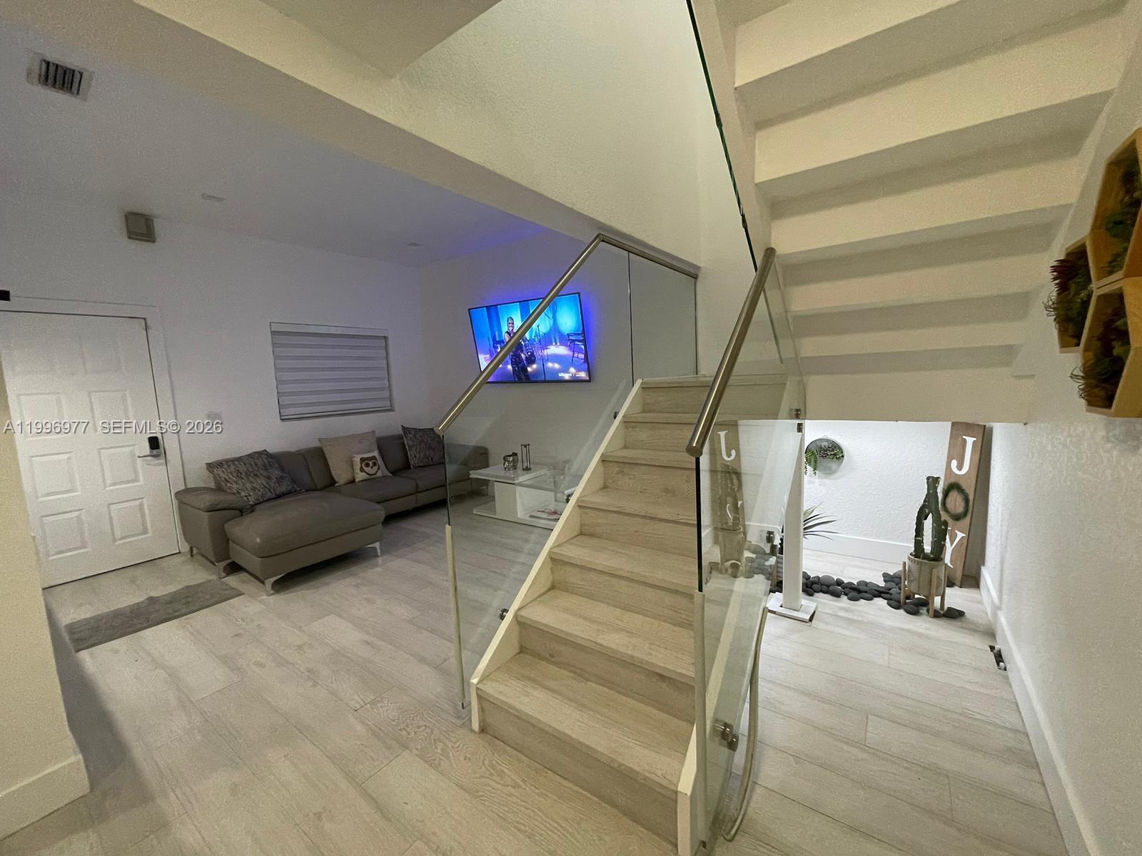 THE VILLAS OF ST AGNES CO - Residential Lease