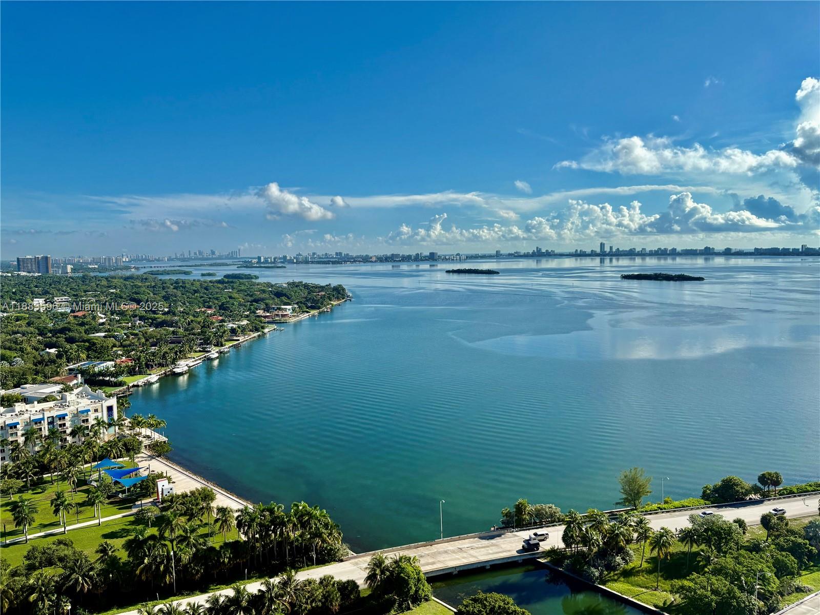 BLUE CONDO - Residential Lease