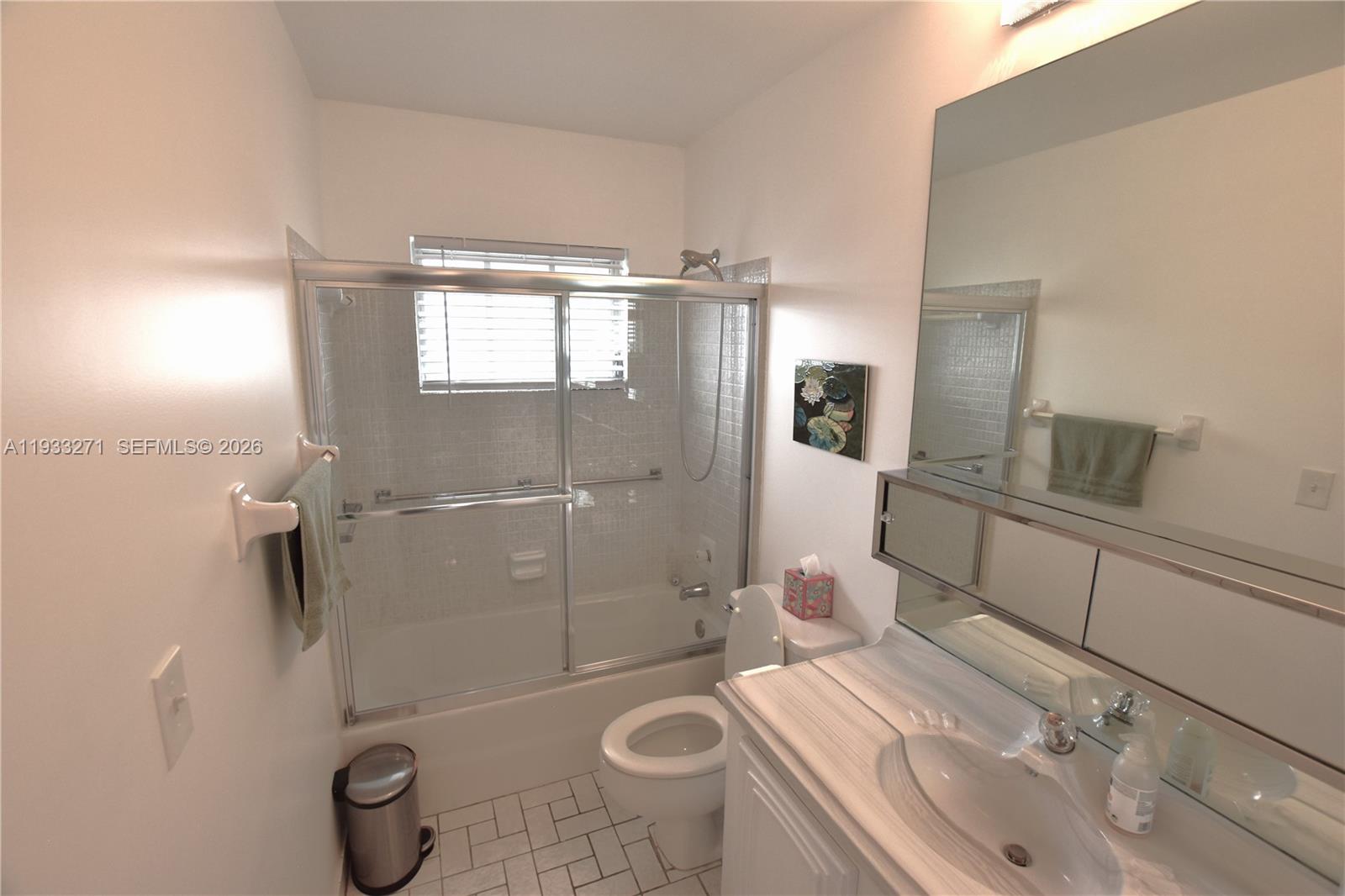 CRESTHAVEN VILLAS 30 COND - Residential