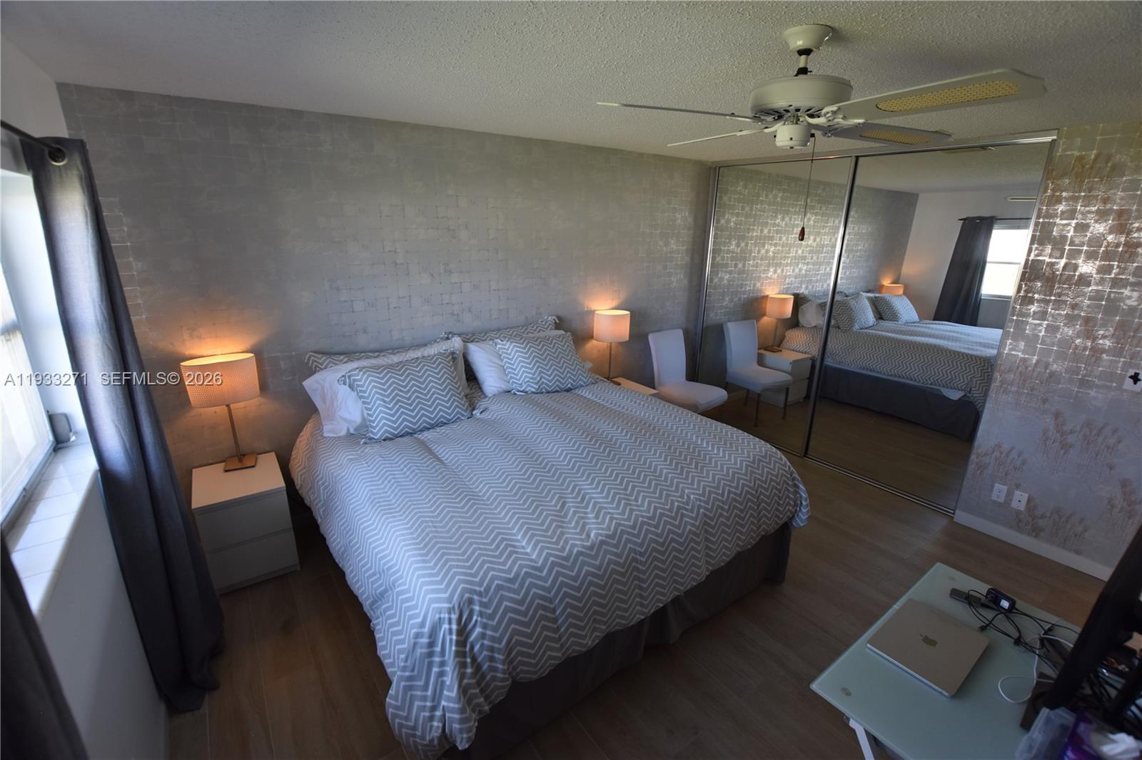 CRESTHAVEN VILLAS 30 COND - Residential