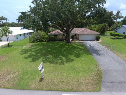 Photo of 3634 Lowson Blvd, Delray Beach, FL 33445 (MLS # A12018931)