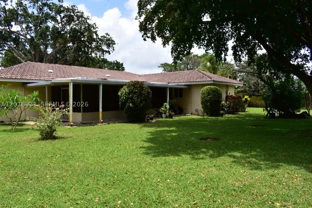 3634 Lowson Blvd, Delray Beach FL 33445