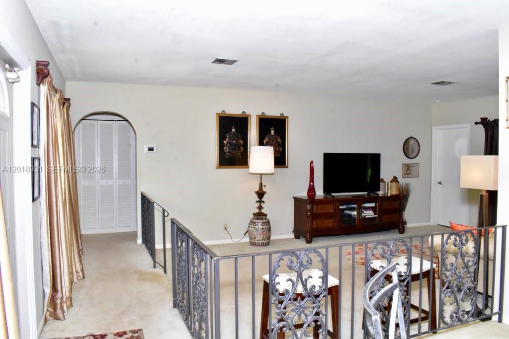 SHERWOOD PARK - Residential