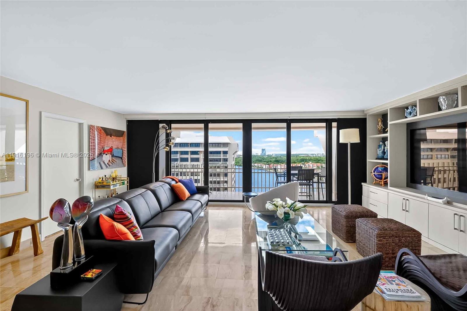 2 Grove Isle Dr B1804