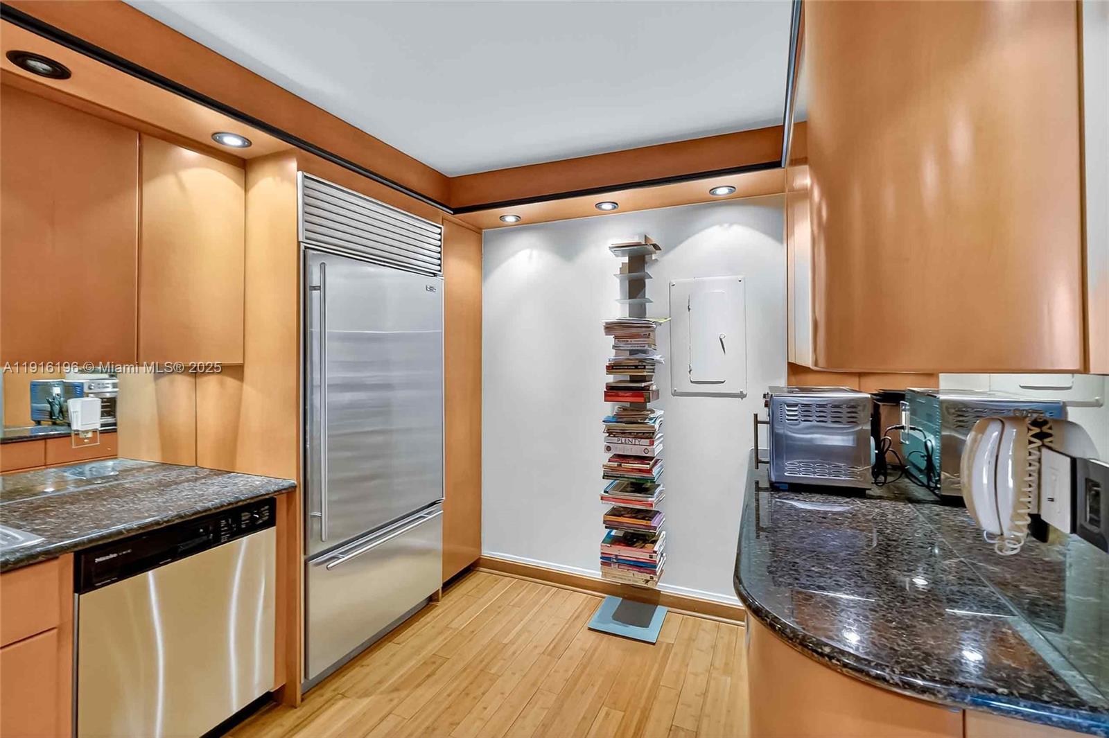 GROVE ISLE CONDO - Residential