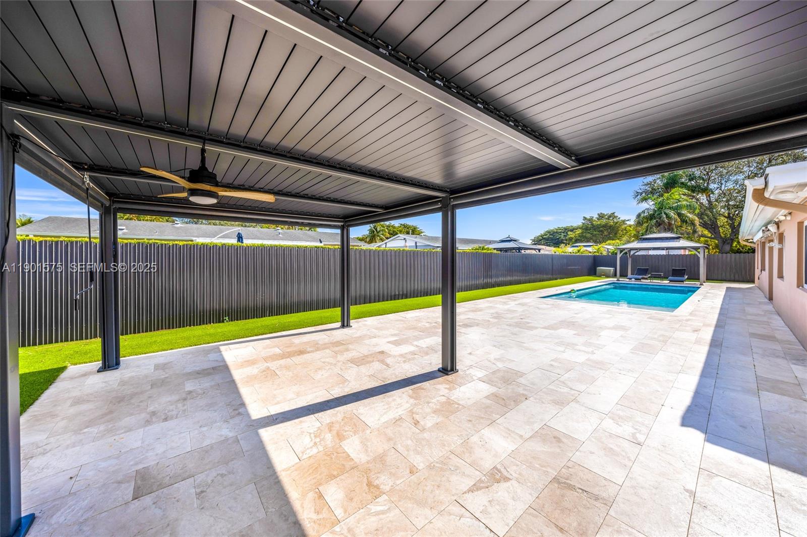 DEVON-AIRE ESTATES SEC 3 - Residential