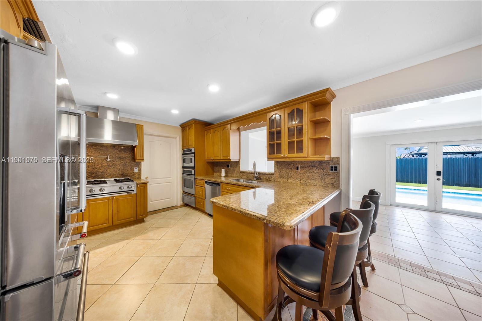 DEVON-AIRE ESTATES SEC 3 - Residential