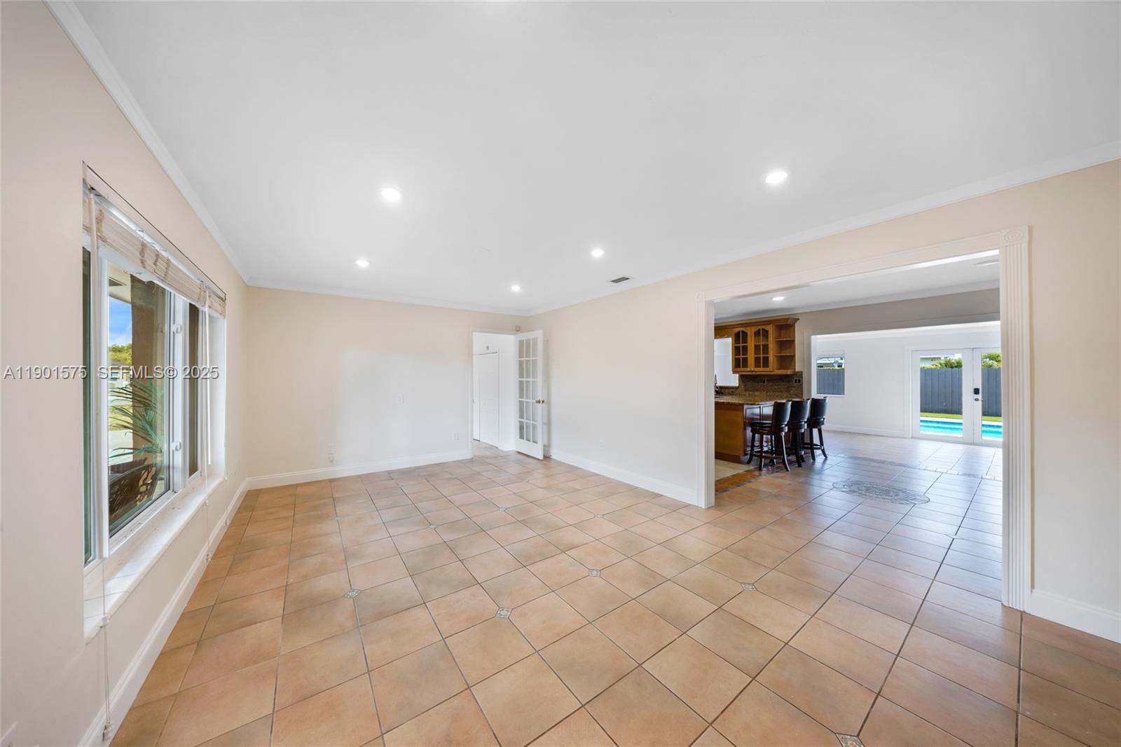 DEVON-AIRE ESTATES SEC 3 - Residential