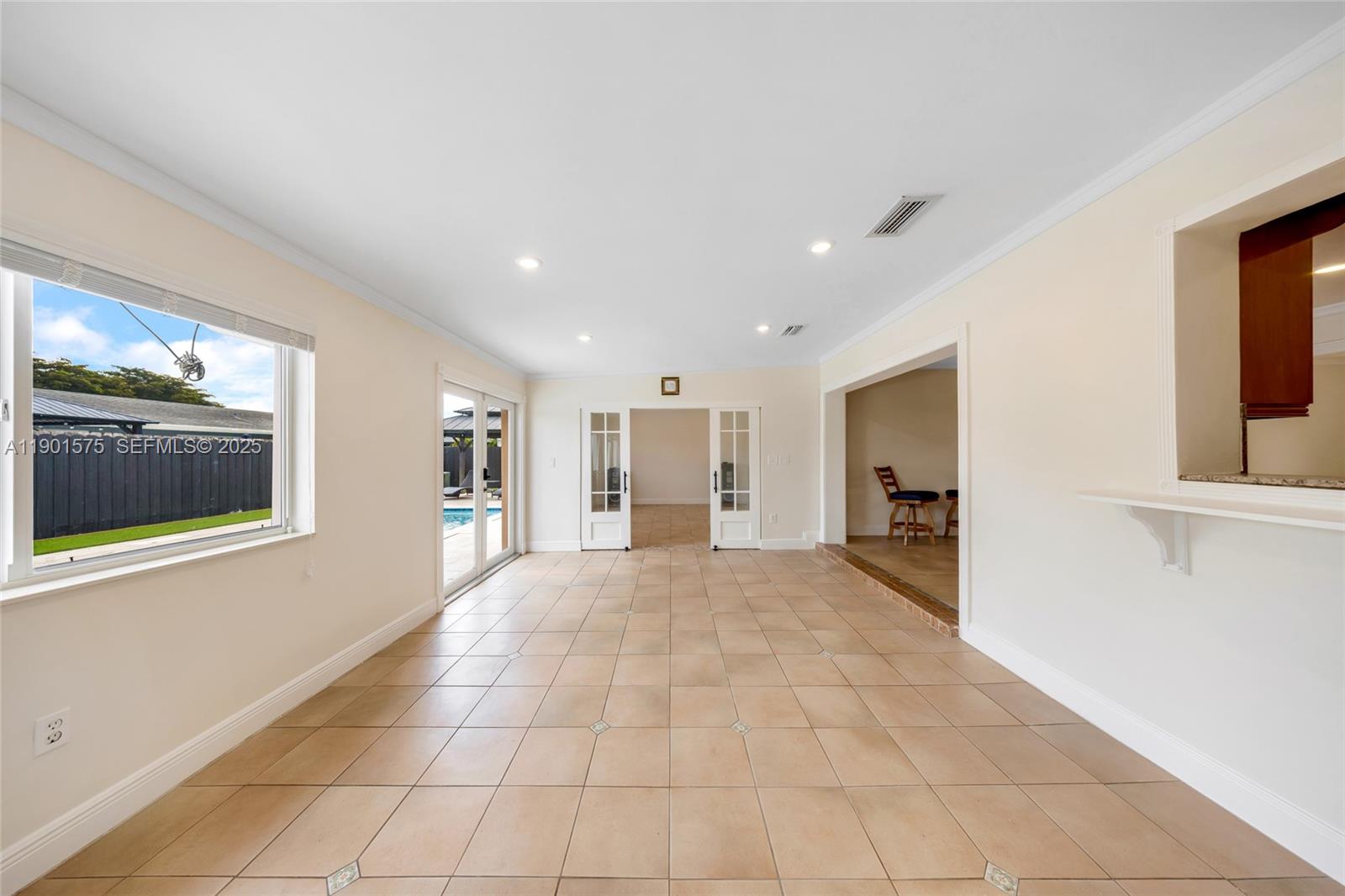 DEVON-AIRE ESTATES SEC 3 - Residential