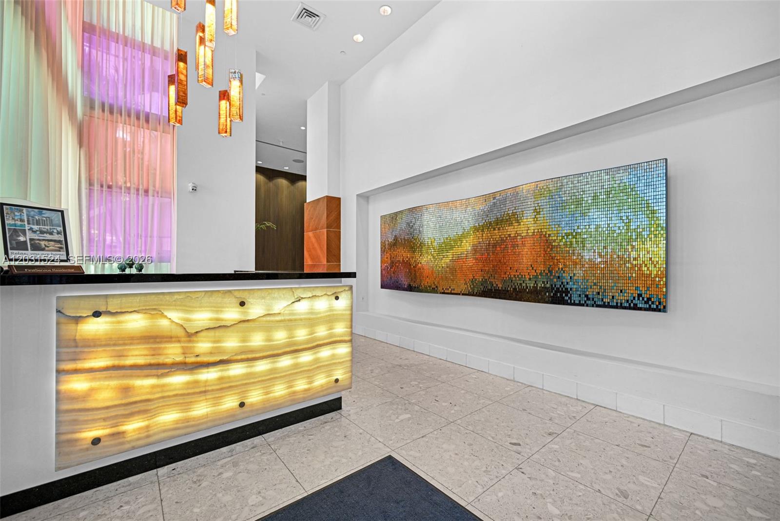 3801 Collins Ave 1102