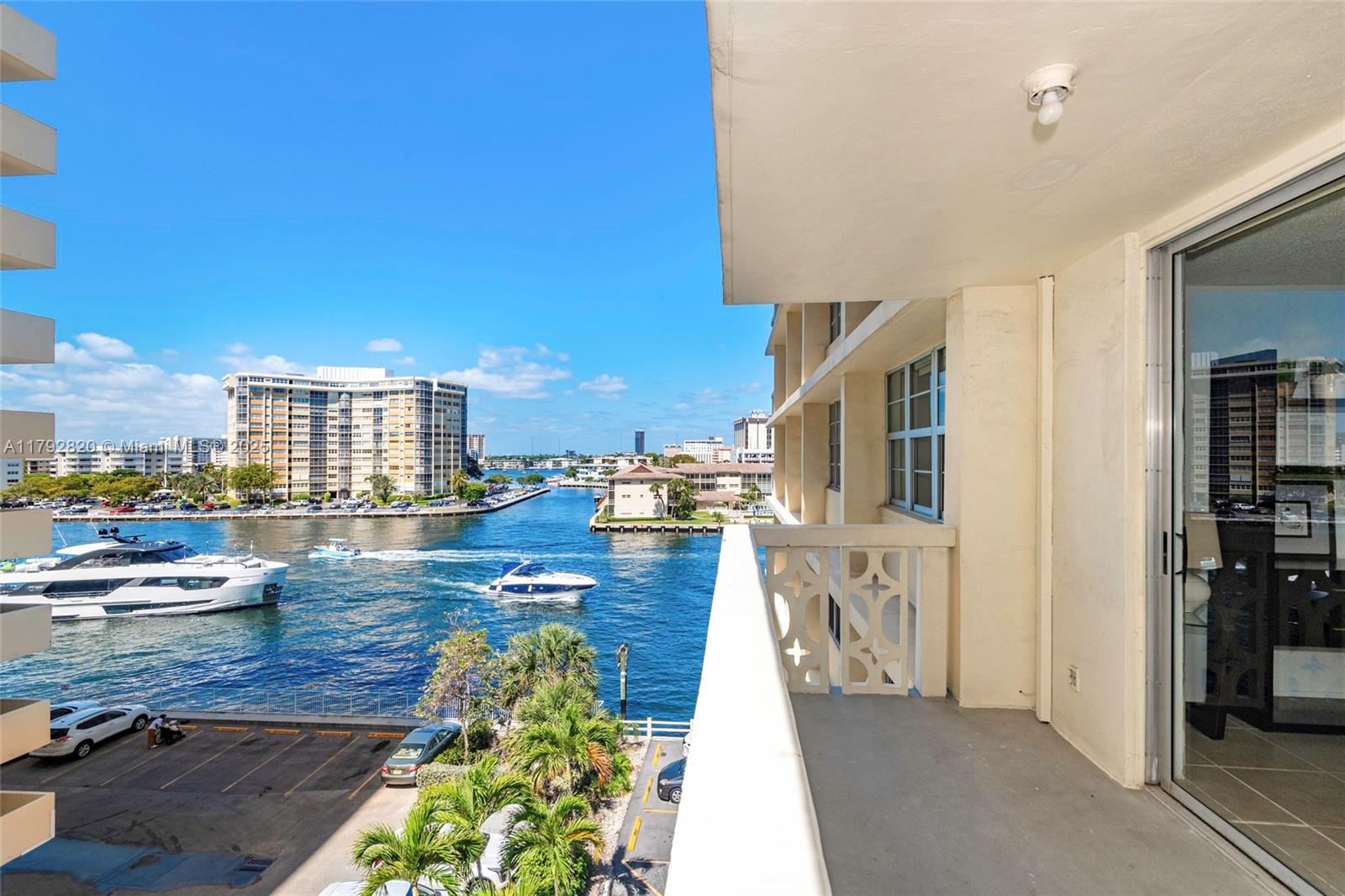 IMPERIAL TOWERS CONDO - Residential