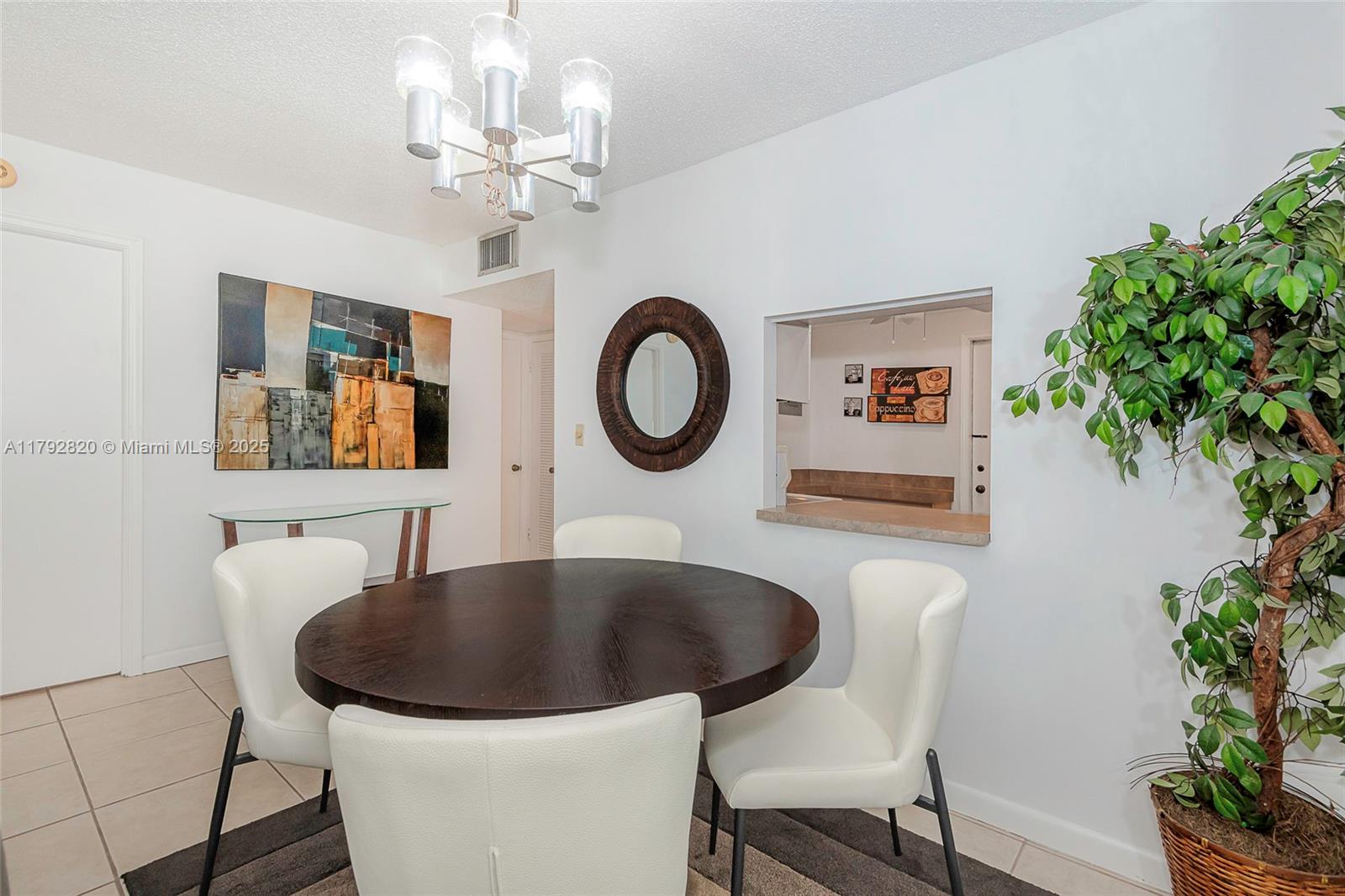 1817 S Ocean Dr 522