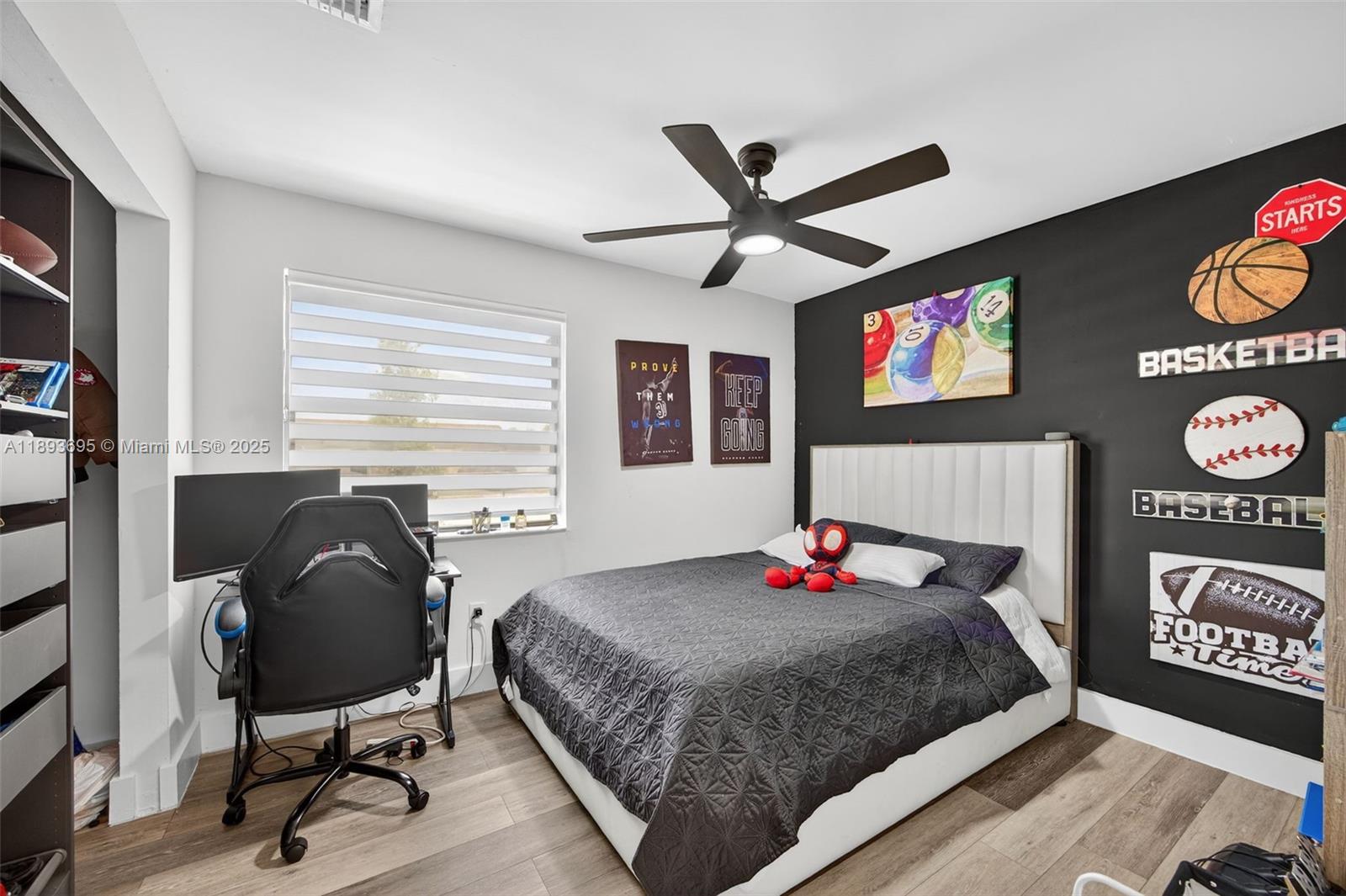 MEADOW WOOD MANOR SEC 9 - Residential Lease