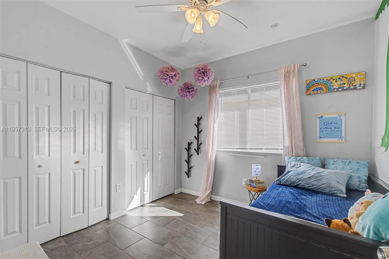 EMILIOS PLACE AT OASIS - Residential