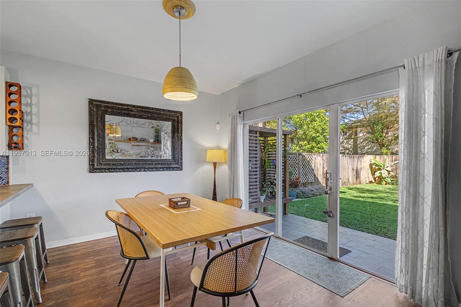 EMILIOS PLACE AT OASIS - Residential