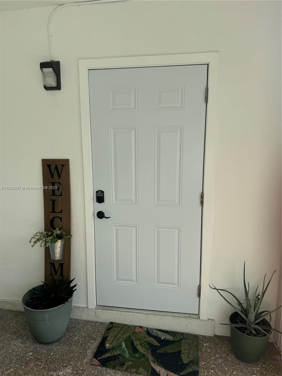 PLANTATION LANDINGS - Residential Lease