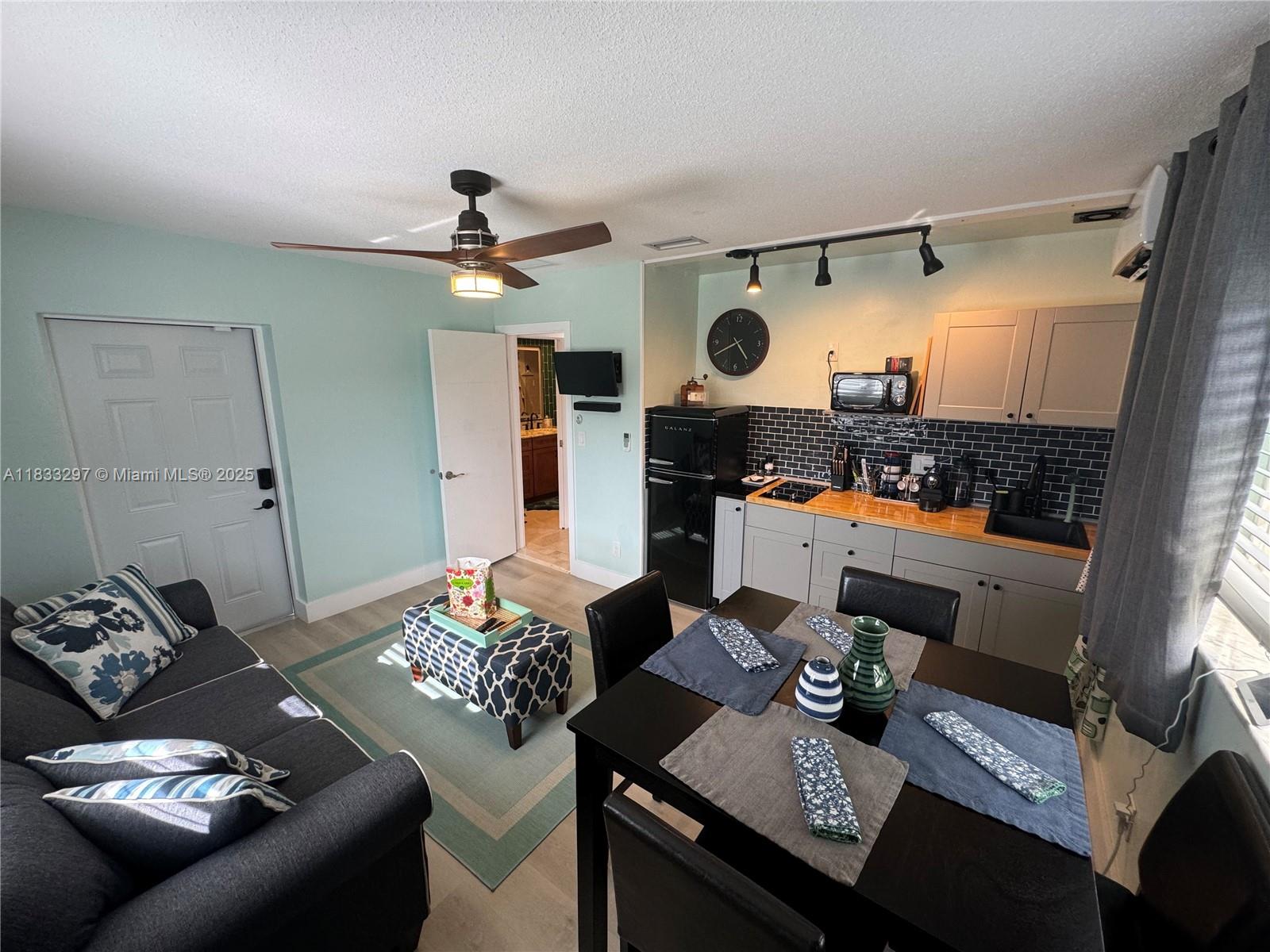 PLANTATION LANDINGS - Residential Lease