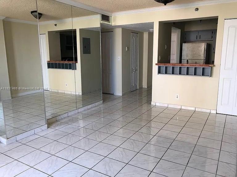 RIOPLAZA CONDOMINIUM SOUT - Residential