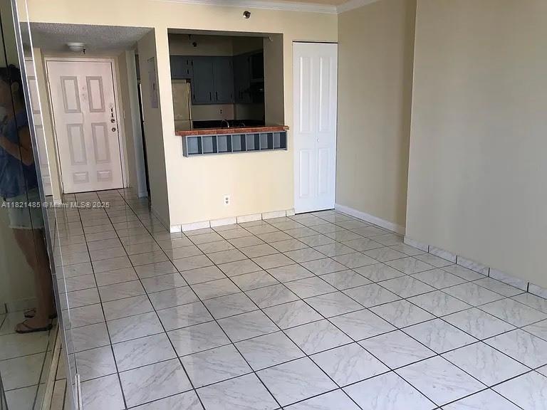 RIOPLAZA CONDOMINIUM SOUT - Residential