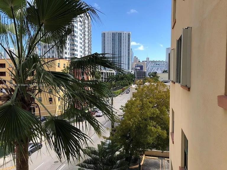 RIOPLAZA CONDOMINIUM SOUT - Residential