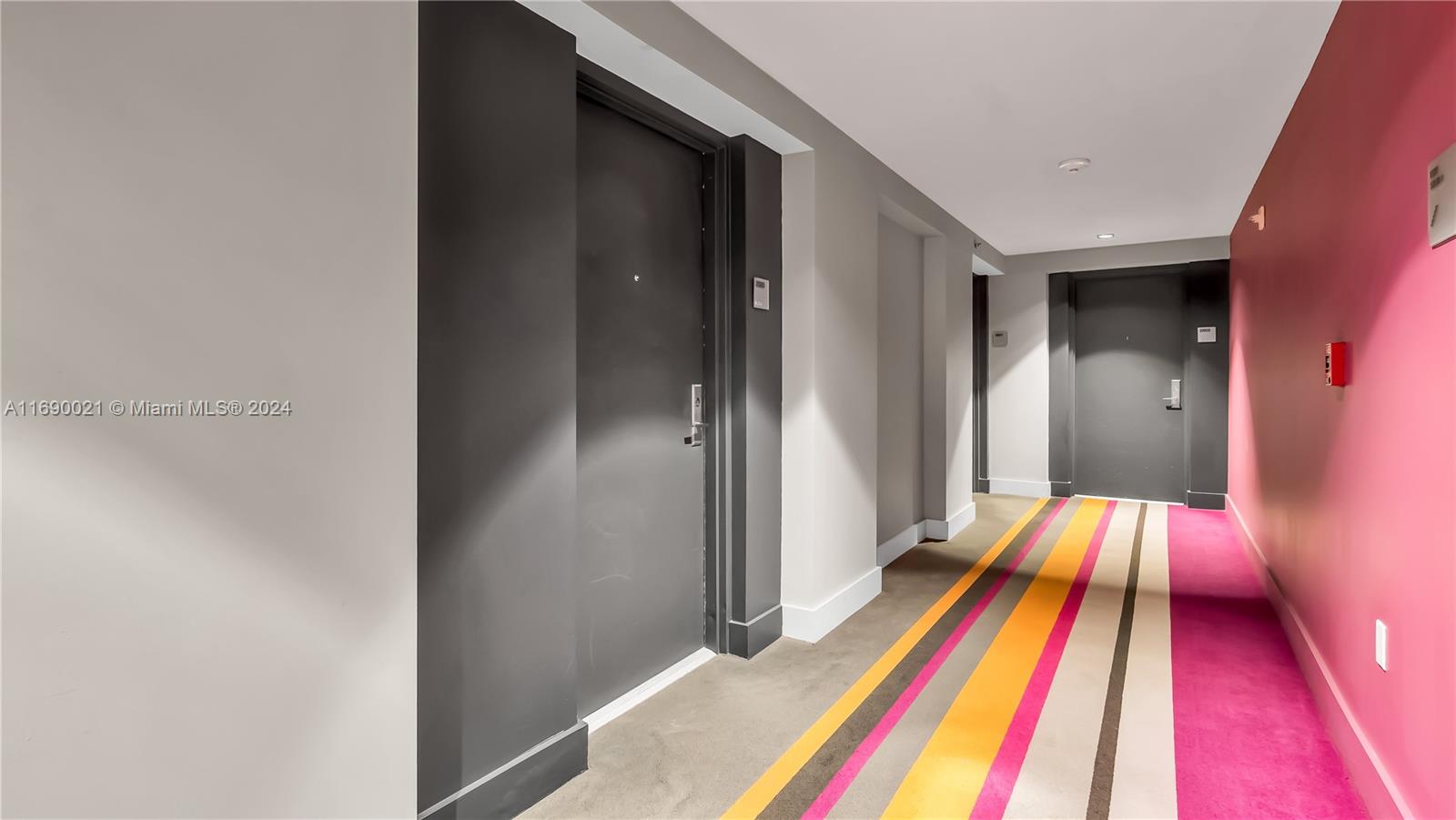 500 BRICKELL WEST CONDO - Residential
