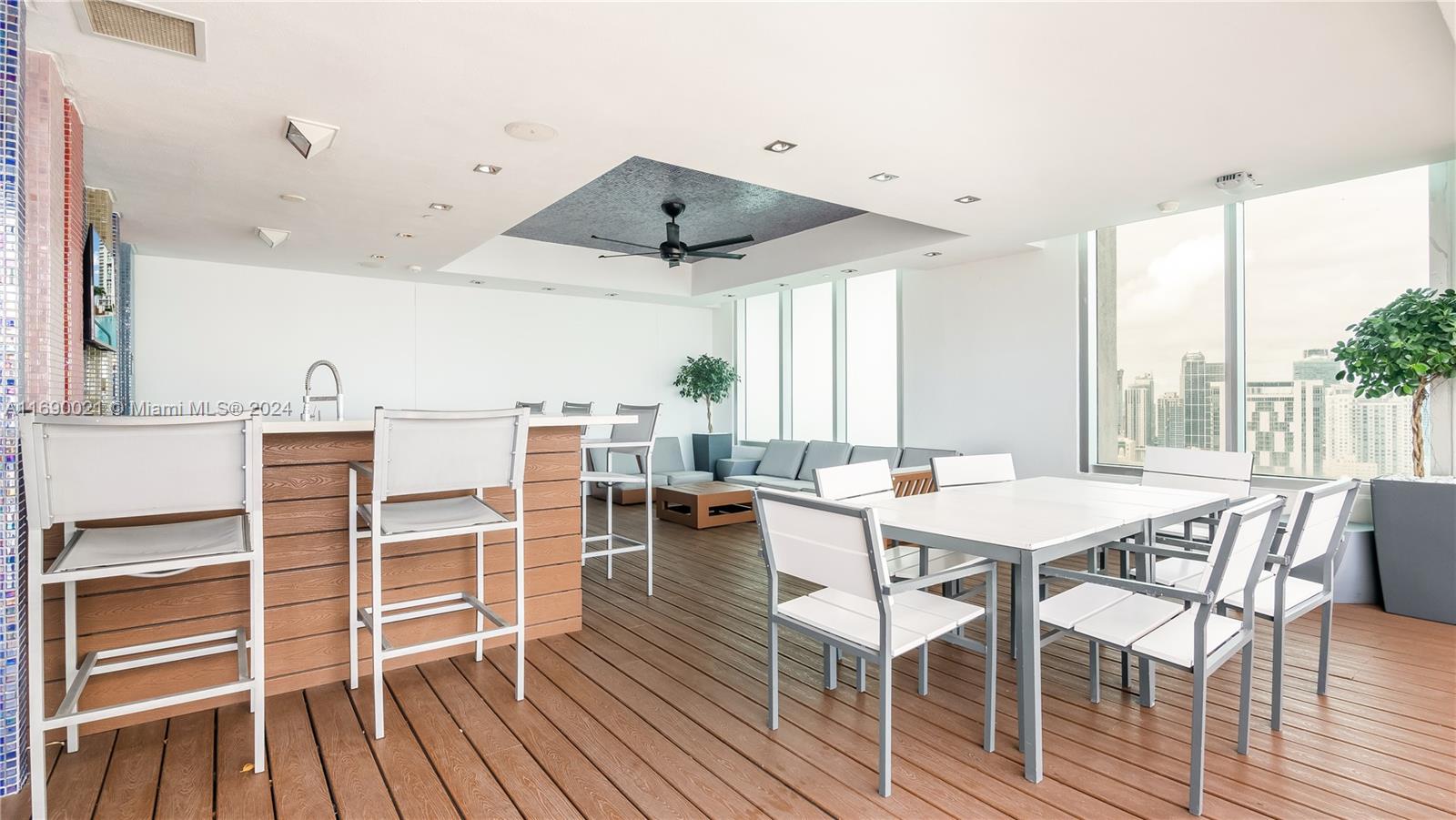 500 BRICKELL WEST CONDO - Residential