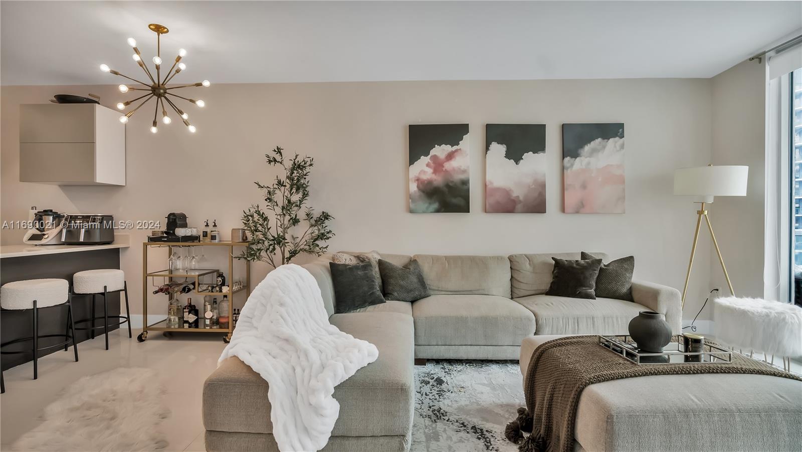 500 BRICKELL WEST CONDO - Residential