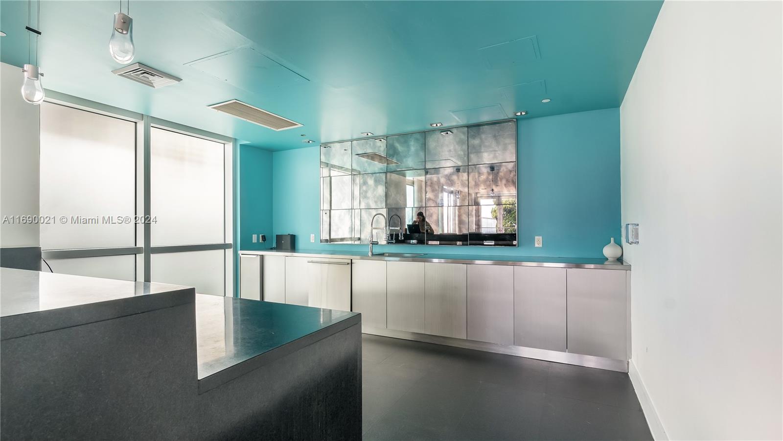 500 BRICKELL WEST CONDO - Residential