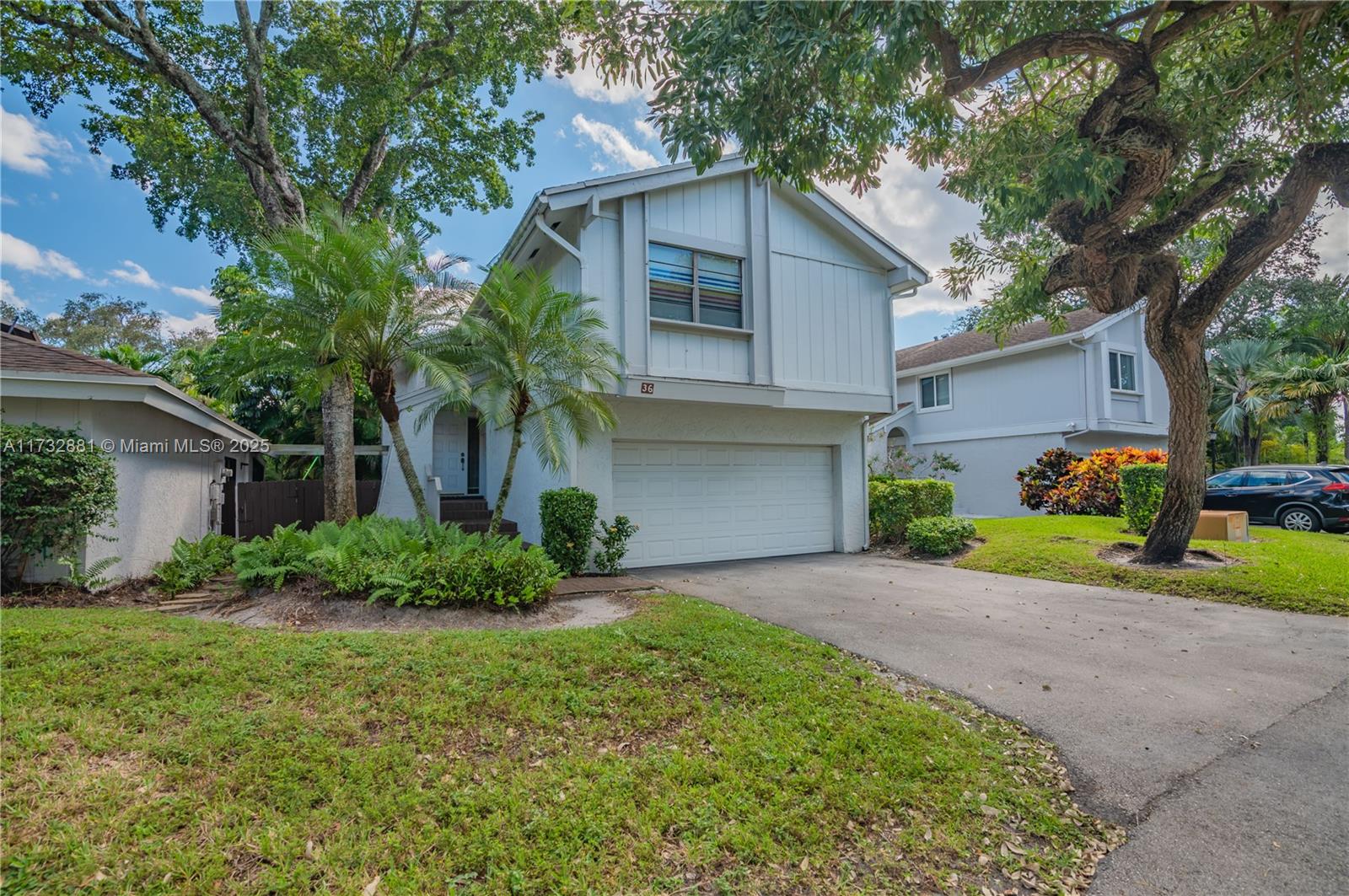 Property for Sale at 36 Eastmont Rd, Hollywood, Broward County, Florida - Bedrooms: 3 
Bathrooms: 3  - $699,999