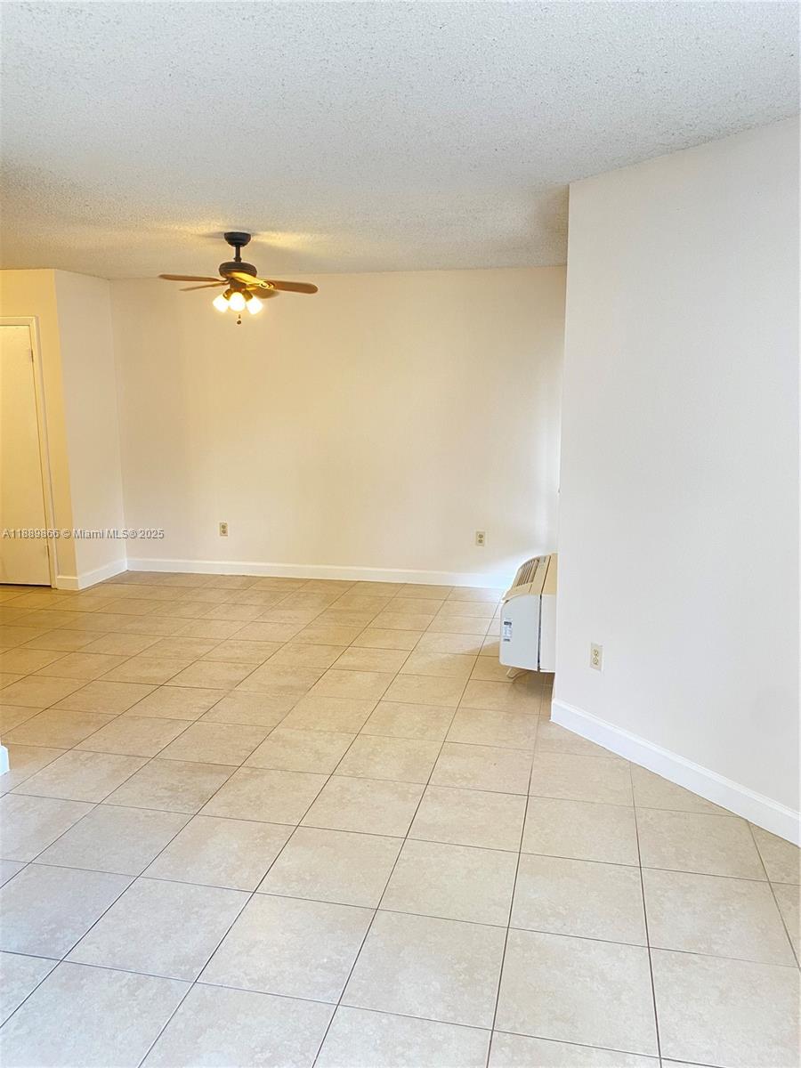 PALM AIRE GARDENS CONDO - Residential Lease