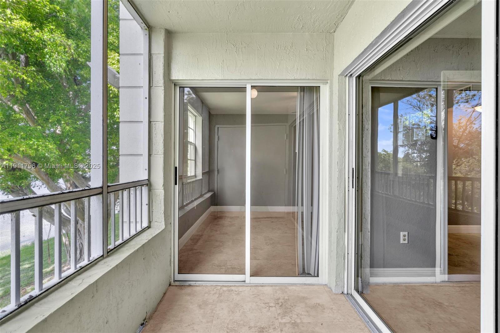 LAKEVIEW CLUB CONDO - Residential Lease