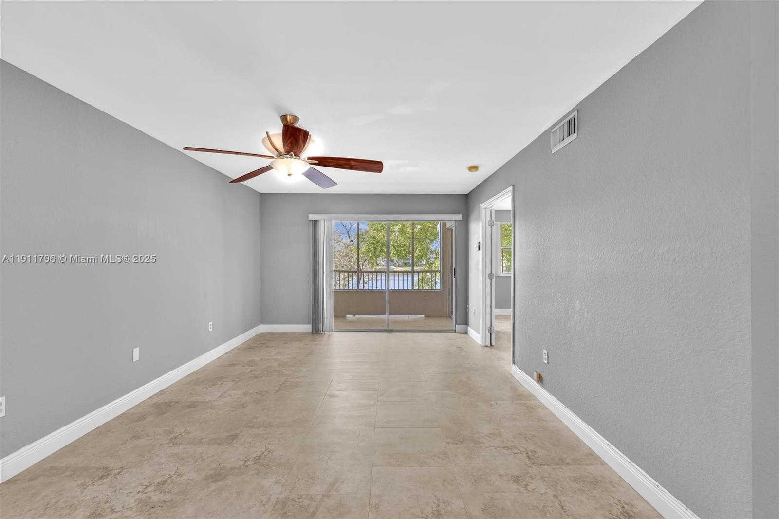 LAKEVIEW CLUB CONDO - Residential Lease